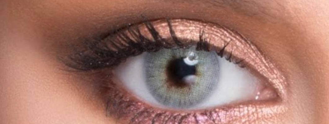 Koyu Renk Gözlüler için Renkli Lens Seçimi Nasıl Yapılır? Koyu Renk Gözlüler için Renkli Lens Seçimi Nasıl Yapılır?